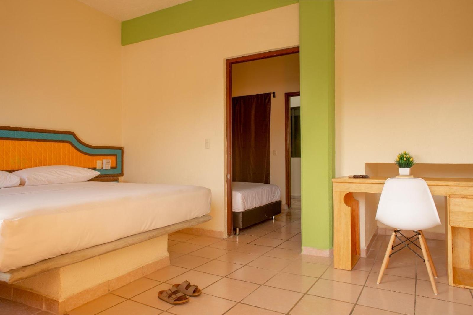 Posada Girasol Puerto Escondido  Εξωτερικό φωτογραφία